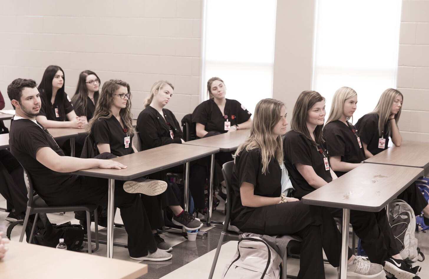 SEMO nursing students speak with representatives from Mid-America Transplant about the organ and tissue donation curriculum.